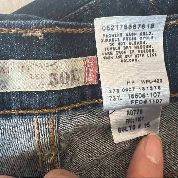 Levi’s 503 women straight leg Dk blue jean zip front, High rise, 5 pocket Sz 16 - Picture 13 of 16